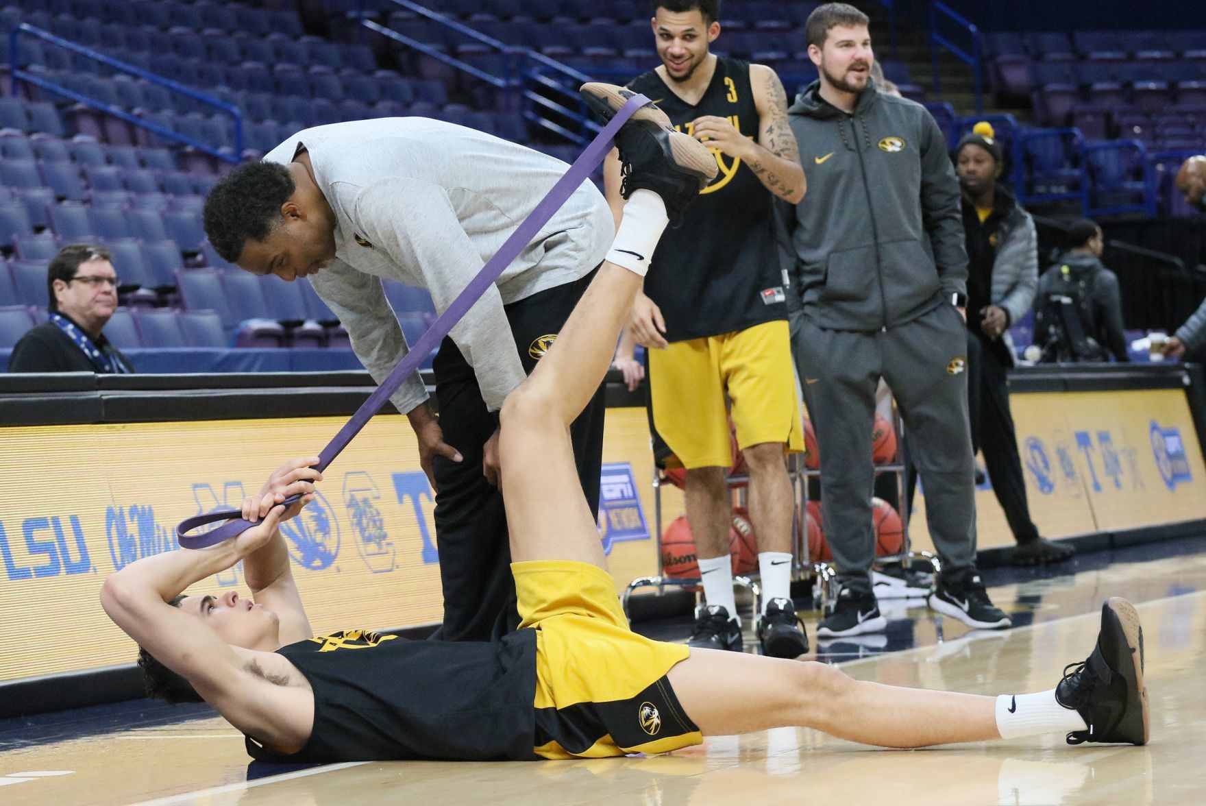 SEC tourney practice sessions